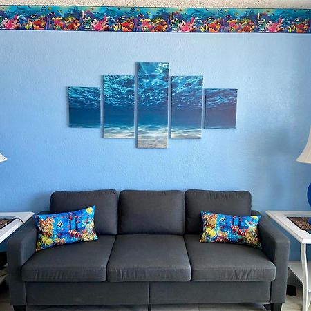 شقة Ocean Breeze - Direct Ocean Front-Pool Is Open دايتونا بيتش المظهر الخارجي الصورة