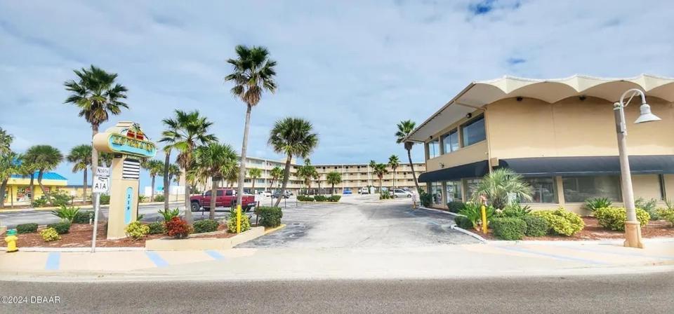 شقة Ocean Breeze - Direct Ocean Front-Pool Is Open دايتونا بيتش المظهر الخارجي الصورة